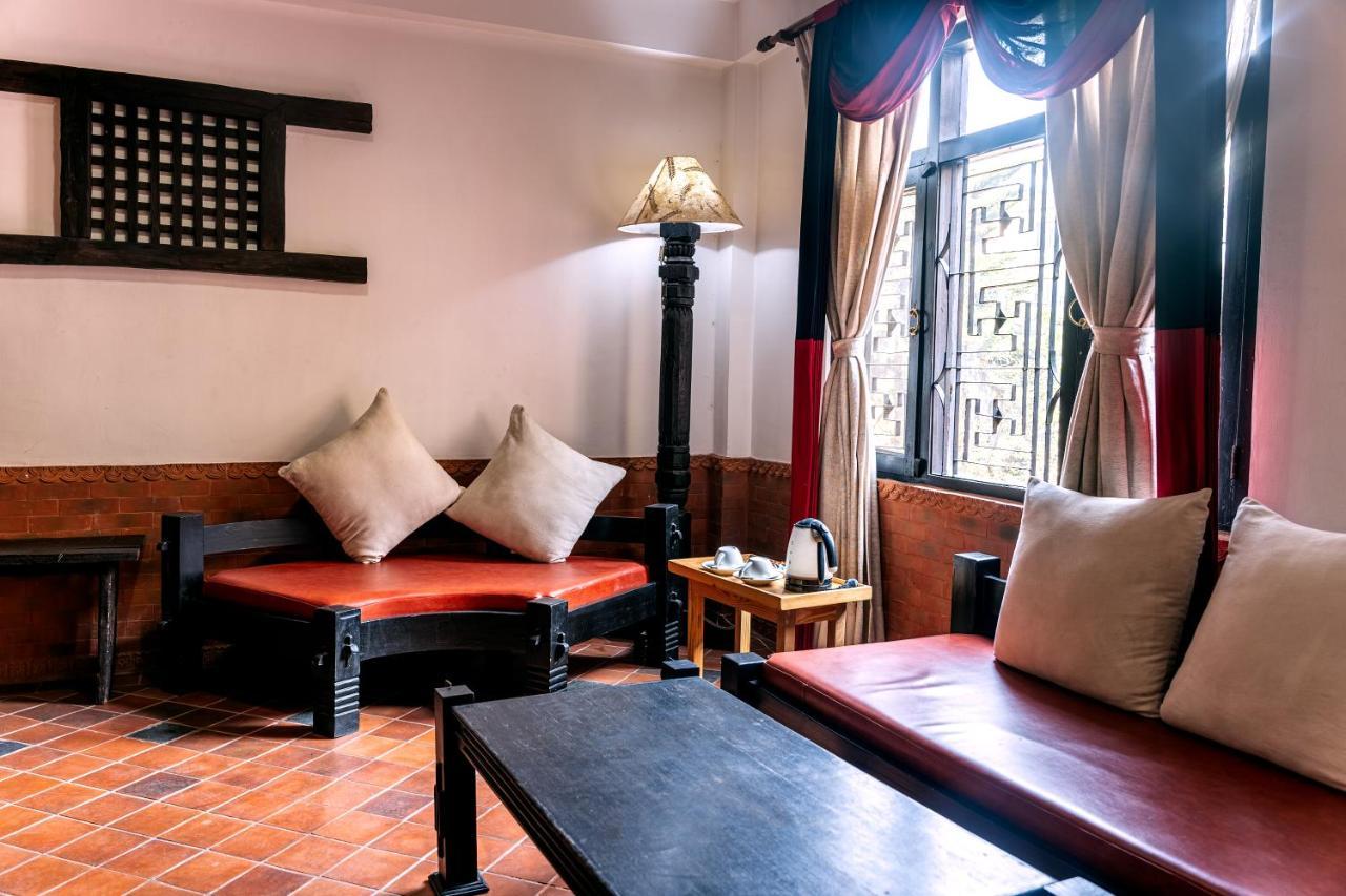 Hotel Ganesh Himal Kathmandu Exterior foto
