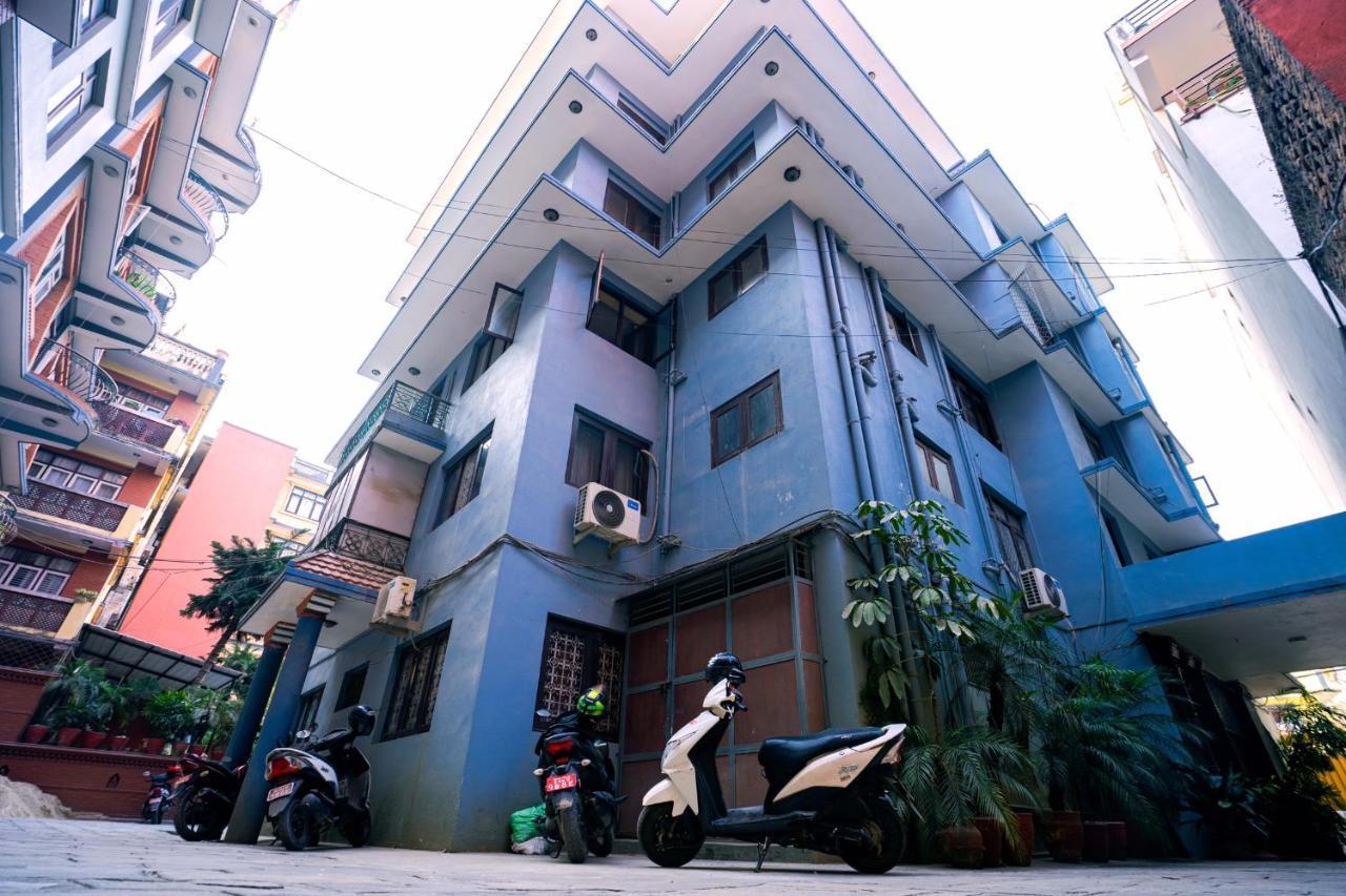 Hotel Ganesh Himal Kathmandu Exterior foto