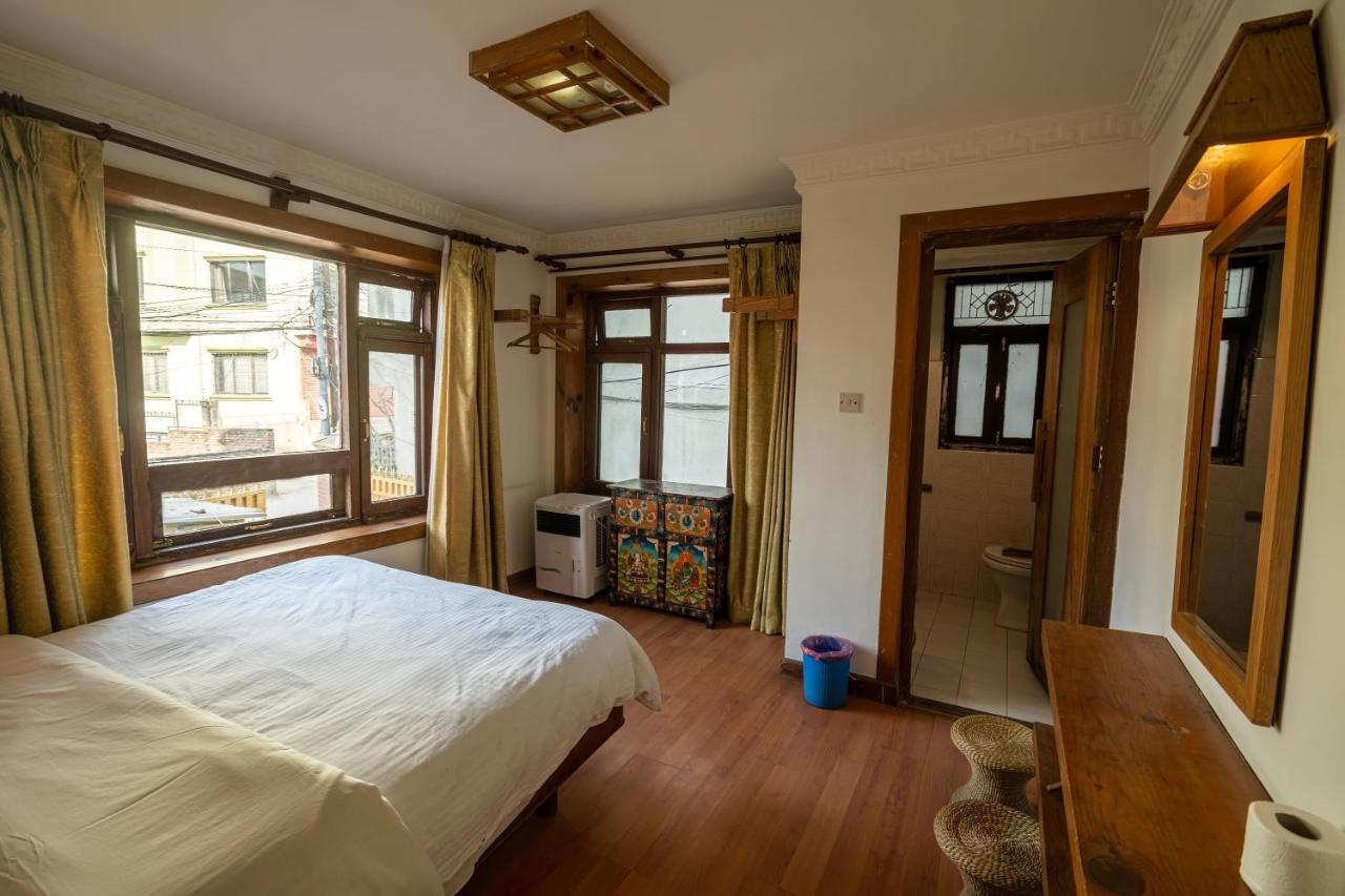 Hotel Ganesh Himal Kathmandu Exterior foto