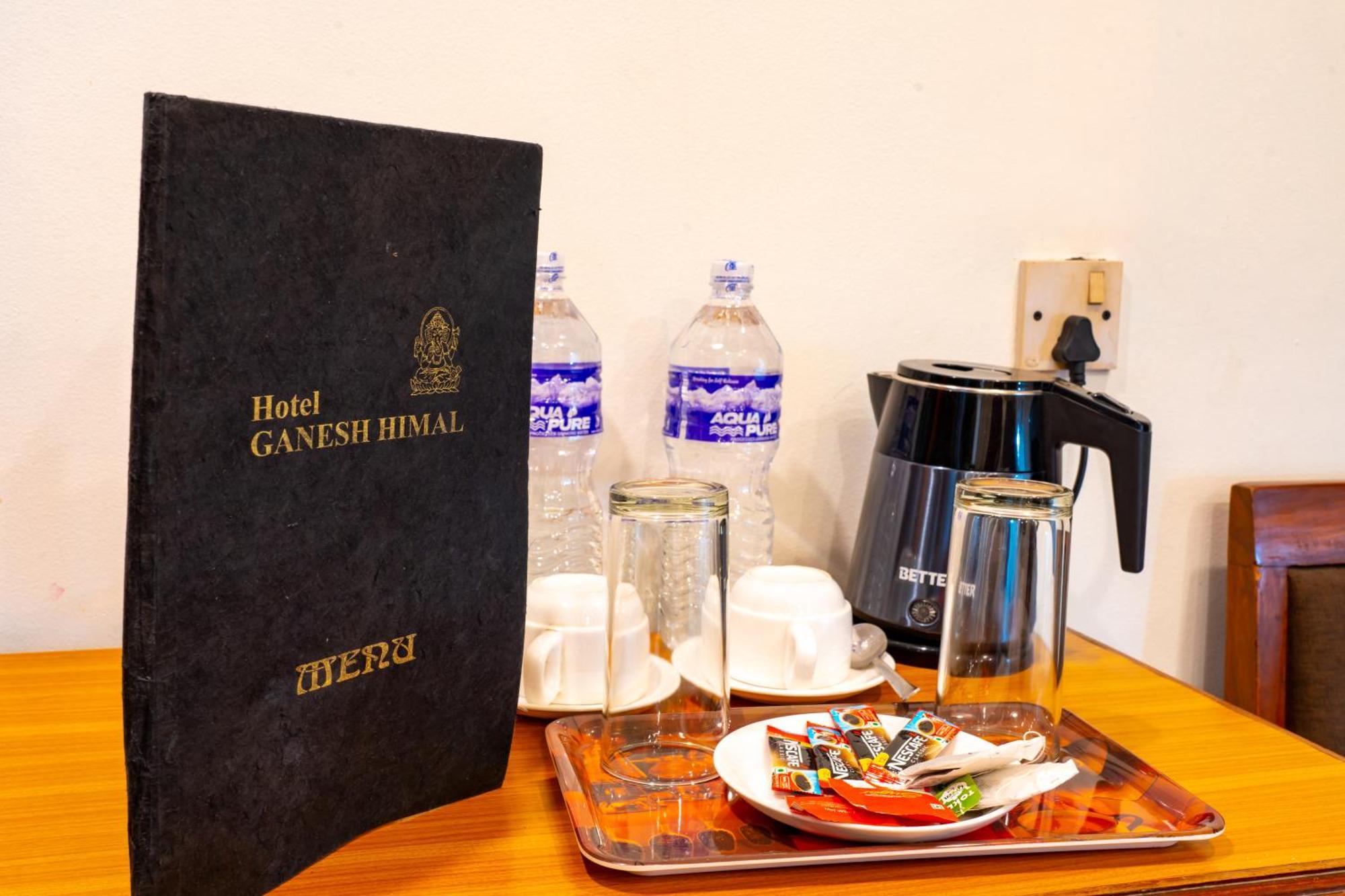 Hotel Ganesh Himal Kathmandu Exterior foto