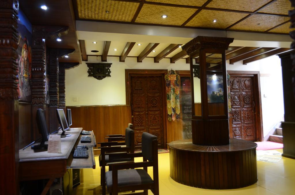Hotel Ganesh Himal Kathmandu Exterior foto